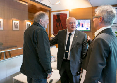 Bernard Giudicelli a été élu président de la Fédération Française de Tennis le 18 février 2017. Un nouveau compagnon de route pour Denis Lalanne venu le saluer en compagnie de Christophe Penot, l’organisateur.