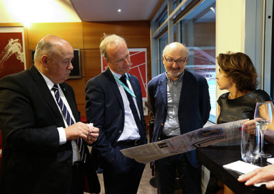 Une passion commune pour la presse. Bernard Giudicelli et Stephan Post, vice-président délégué de la Fédération Française de Tennis en charge de la communication et du marketing, ont rejoint Éric Fottorino, fondateur directeur de l’hebdomadaire Le 1, ainsi qu’Anne Nivat, grand reporter indépendante et lauréate du prestigieux Prix Albert-Londres.