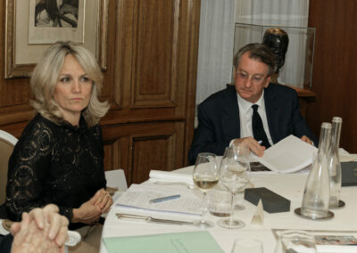 Géraldine Pons et Philippe Peyrat se sont replongé dans leurs notes. Les prochains tours s’annoncent très disputés.